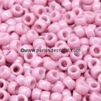 10GR ROCAILLE MATUBO 7/0 - 3.5MM 
COULEUR OPAQUE LIGHT ROSE CERAMIC LOOK