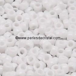 10GR MATUBO Czech Glass Seed Beads 7/0 (3.5mm)
COLOURS OPAQUE CHALKWHITE