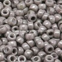 10GR MATUBO Czech Glass Seed Beads 8/0 (3mm)
COLOURS OPAQUE GREY CERAMIC LOOK 03000/14449