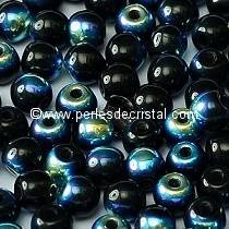 Ai5-12 85 perles de verre cube 4 mm NOIR MAT 