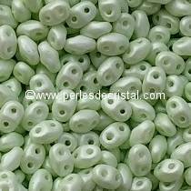 10GR MINIDUO® 2X4MM GLASS COLOURS GREEN PEARL 02010/29315