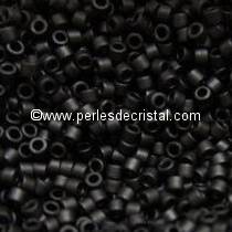 8gr SEED BEADS MIYUKI DELICA 11/0 - 2MM COLOURS JET DB0010 - OPAQUE BLACK 