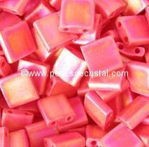 5GR TILAS MIYUKI 5X5MM GLASS BEADS COLOURS OPAQUE RED AB MATTED TL-0408FR