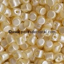 5GR BEADS MINOS® BY PUCA® 2.5X3MM COLOURS PASTEL CREAM 02010/25039
